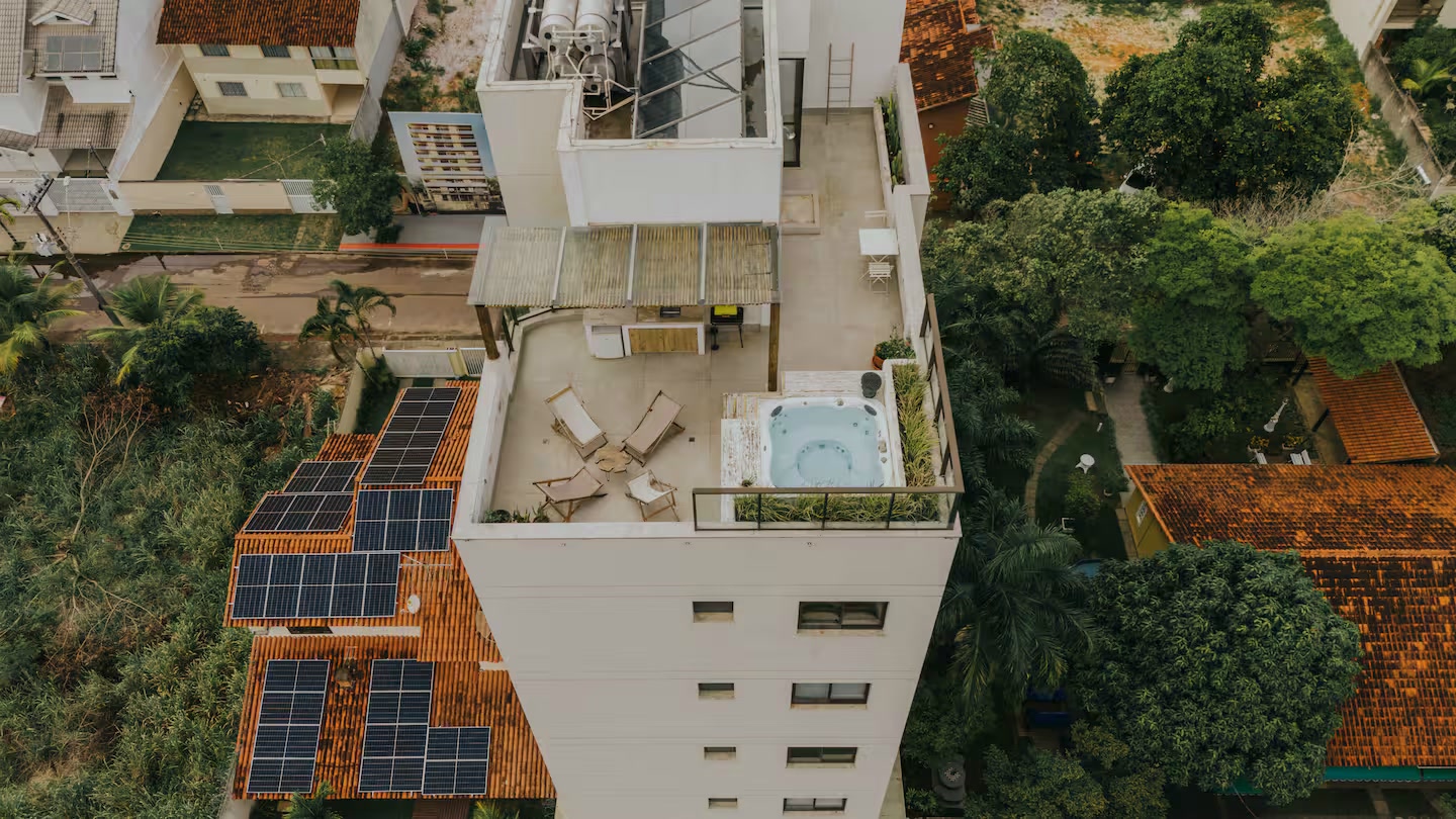 Vista aérea da cobertura do edifício